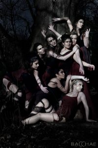 Read more about the article «Βάκχες» του Ευριπίδη | Από το UCL Classical Drama Society | Σκηνοθεσία: Έμιλυ Λουΐζου, Σύγχρονη μετάφραση: James Morwood