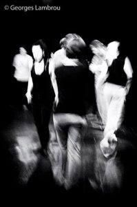 Read more about the article Move Shakespeare, αποσπάσματα Σαιξπιρικών ρόλων στα Ελληνικά και στα Αγγλικά | Παράσταση / Παρουσίαση στο πλαίσιο του σεμιναρίου του συστήματος του Laban και της εφαρμογής του στην τέχνη της υποκριτικής