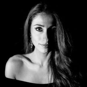 Read more about the article Nouvelle passion – Λίνα Ροδοπούλου