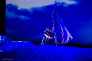 Read more about the article HOMER'S ODYSSEY – The theatre performance by Karmen Rouggeri will be showed again for a limitied number of performances at MCF
