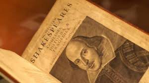 Read more about the article Shakespeare in Greek and English | Εργαστήριο για την υποκριτική τέχνη στους Σαιξπηρικούς μονολόγους από την Dr Κική Σελιώνη