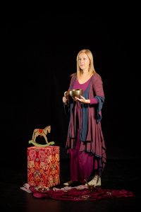 Read more about the article ΤΑ ΞΩΤΙΚΑ ΤΩΝ ΧΡΙΣΤΟΥΓΕΝΝΩΝ με την παραμυθού Σάσα Βούλγαρη