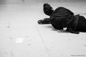 Read more about the article Τ.Ι.Ν.Α., μια σύντομη ιστορία για την κρίση του Σιμόν Γκρανζά σε σκηνοθεσία Αλέξανδρου Ευκλείδη | Από Παρασκευή 15 Ιανουαρίου 2016