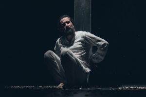 Read more about the article “RICHARD II –  REQUIEM OF A KING”,  WILLIAM SHAKESPEARE