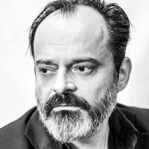 Read more about the article Κωνσταντίνος Αβαρικιώτης – Τεχνών Εκατό